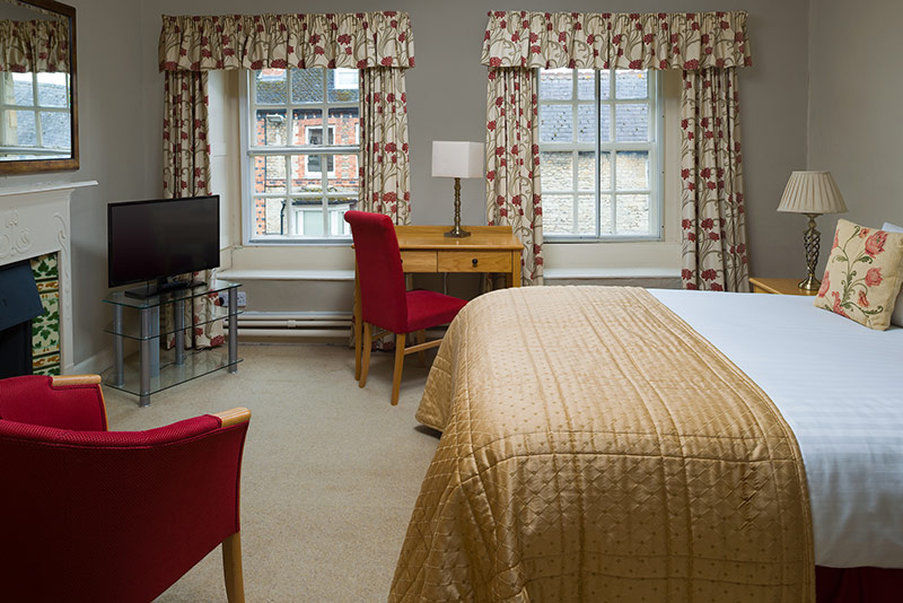 Marlborough Arms Hotel Woodstock Kültér fotó