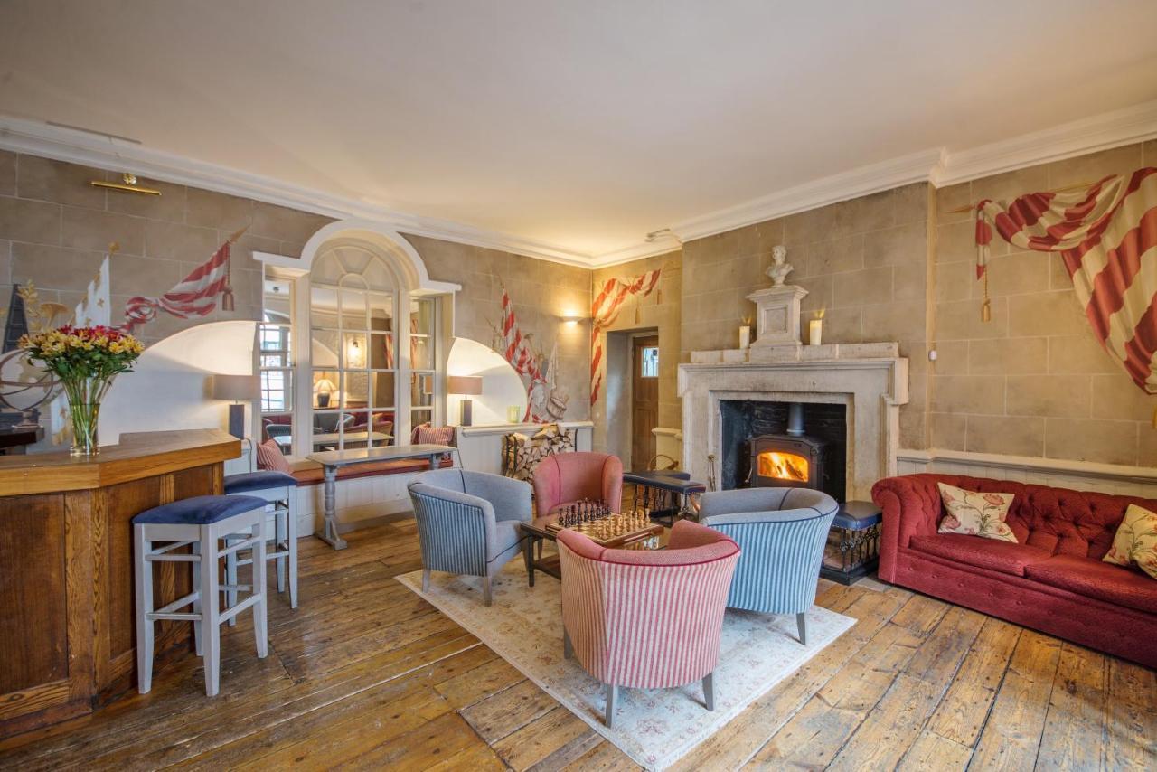 Marlborough Arms Hotel Woodstock Kültér fotó